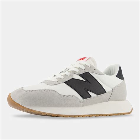 New Balance 237 Men's Sneakers.